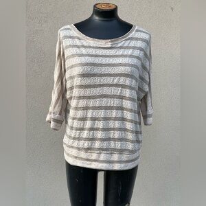 Roomy Xl Ladies Top Tan